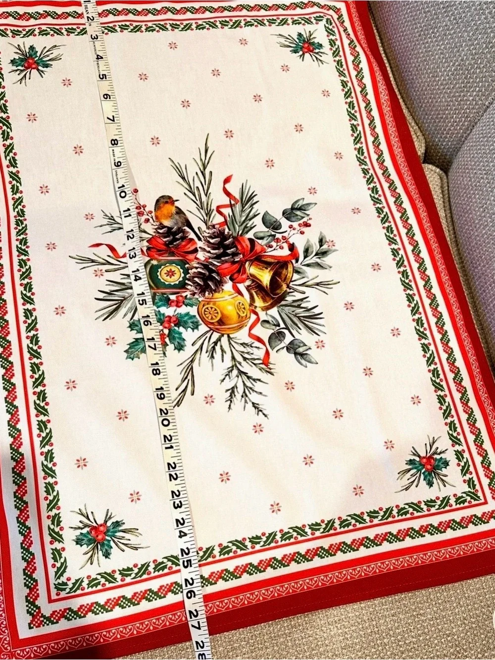 French Cotton Holiday Festive Rectangular Towel/Table Runner,Red, Green, Gold